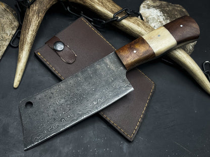 Premium Handmade Damascus Knife | Resin Handle Perfection