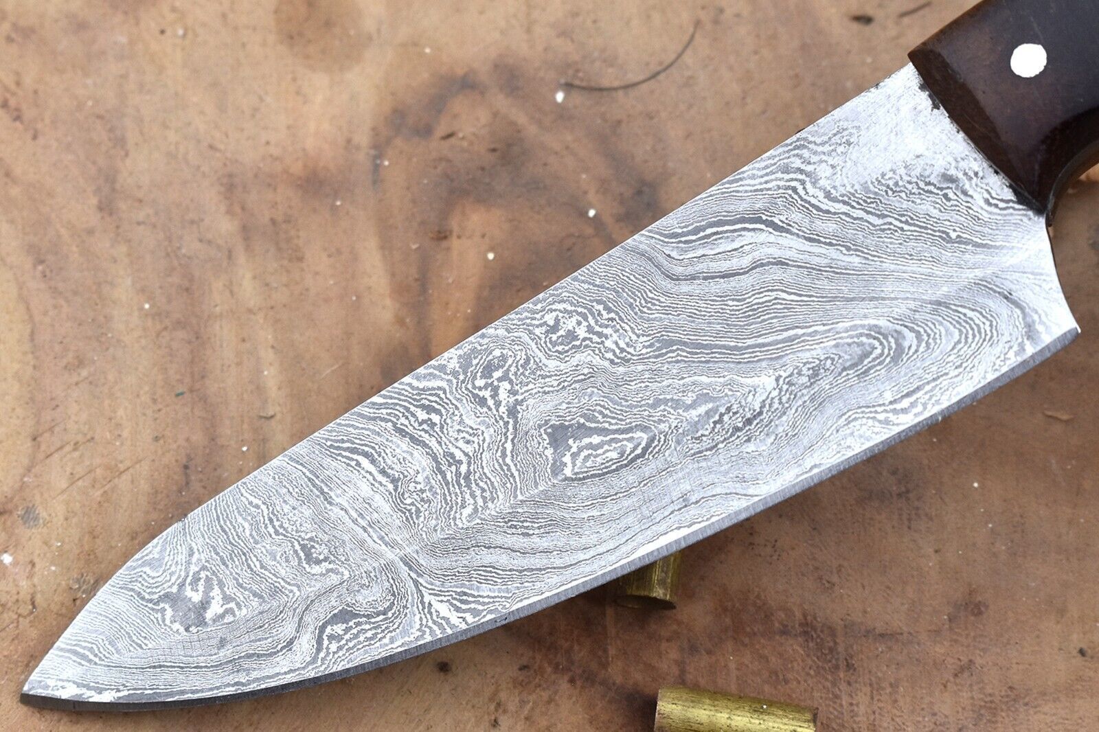 Handcrafted Damascus Steel Kitchen Knife  Rosewood Handle  Sheath Included 2