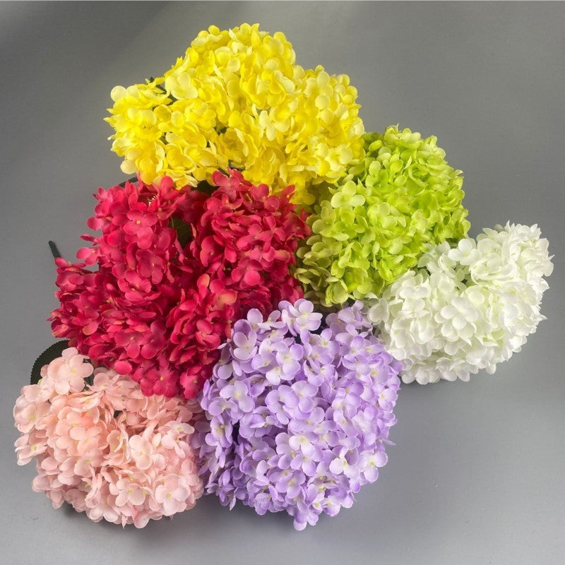 Lifelike Hydrangea Bouquet, Artificial Silk Flowers for Wedding, Party, Home Decor, Living Room Centerpiece