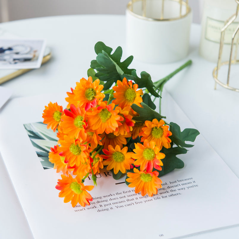 Autumn Silk Daisy Bouquet, Artificial Flower Decor for Vase, Home and Wedding Decor, Holiday Party DIY Gift