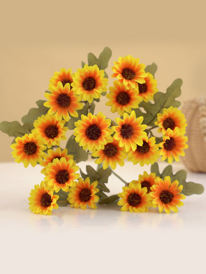 Autumn Silk Daisy Bouquet, Artificial Flower Decor for Vase, Home and Wedding Decor, Holiday Party DIY Gift