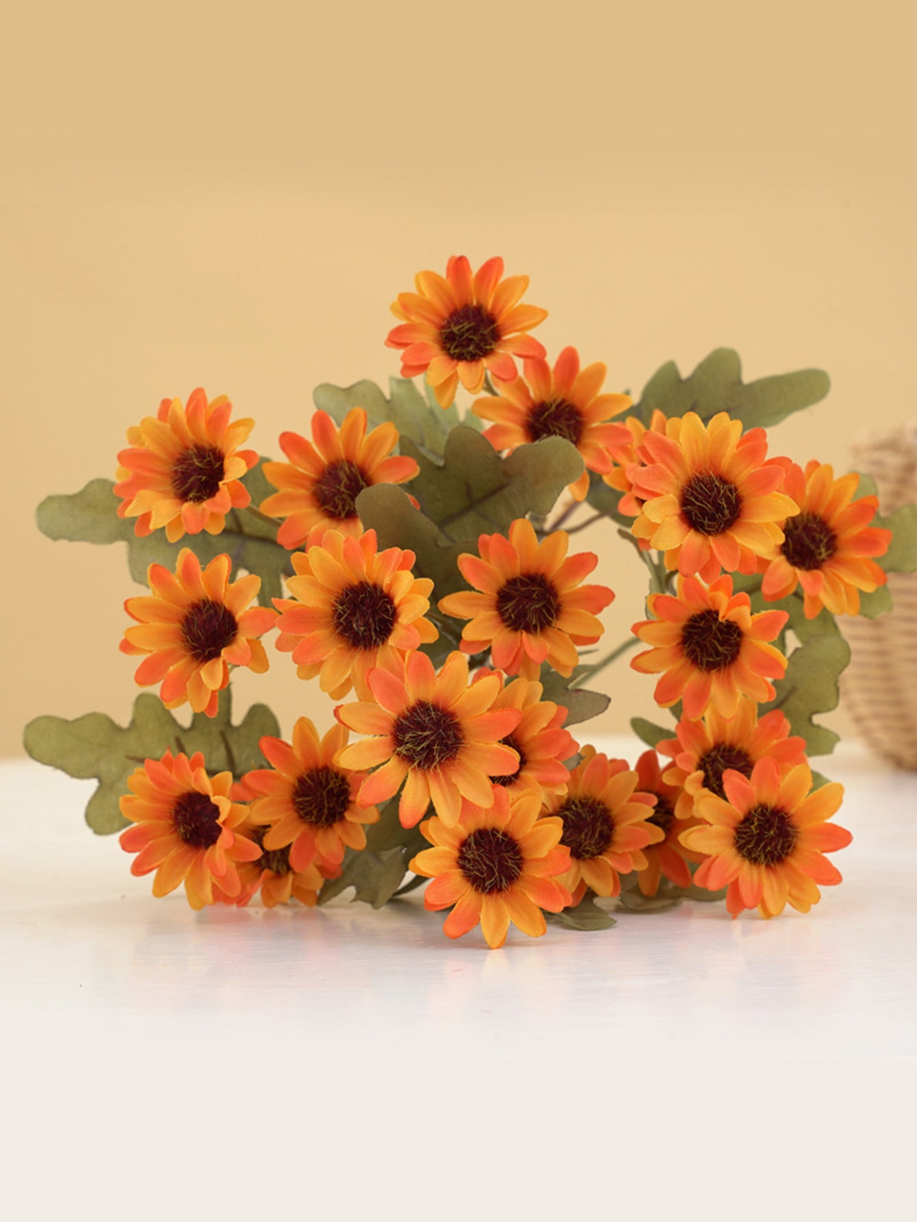 Autumn Silk Daisy Bouquet, Artificial Flower Decor for Vase, Home and Wedding Decor, Holiday Party DIY Gift