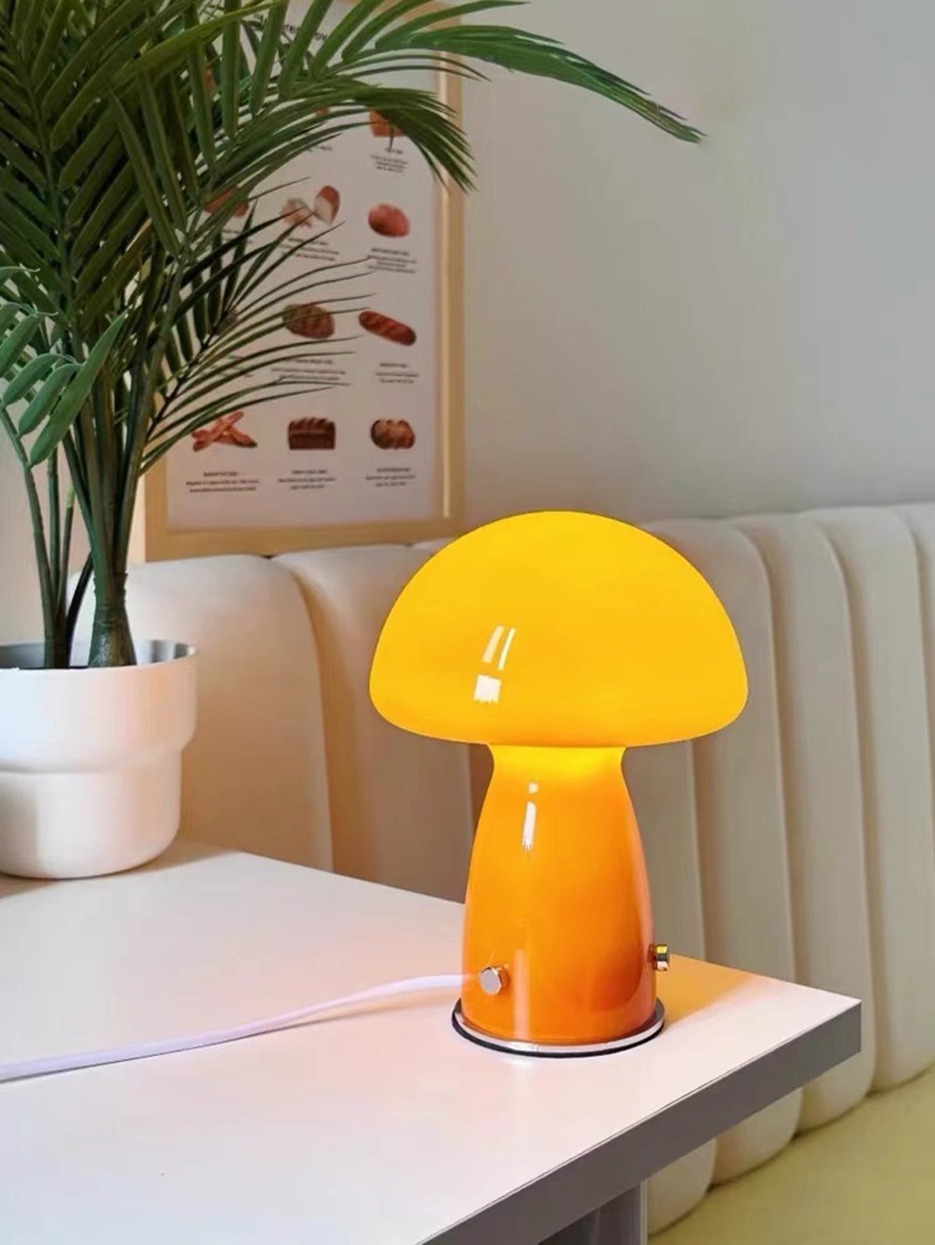 Modern LED Mushroom Light, Tri Colour USB Plug, Corded Ambient Lighting for Bedside, Camping, Dining, Home Decor
