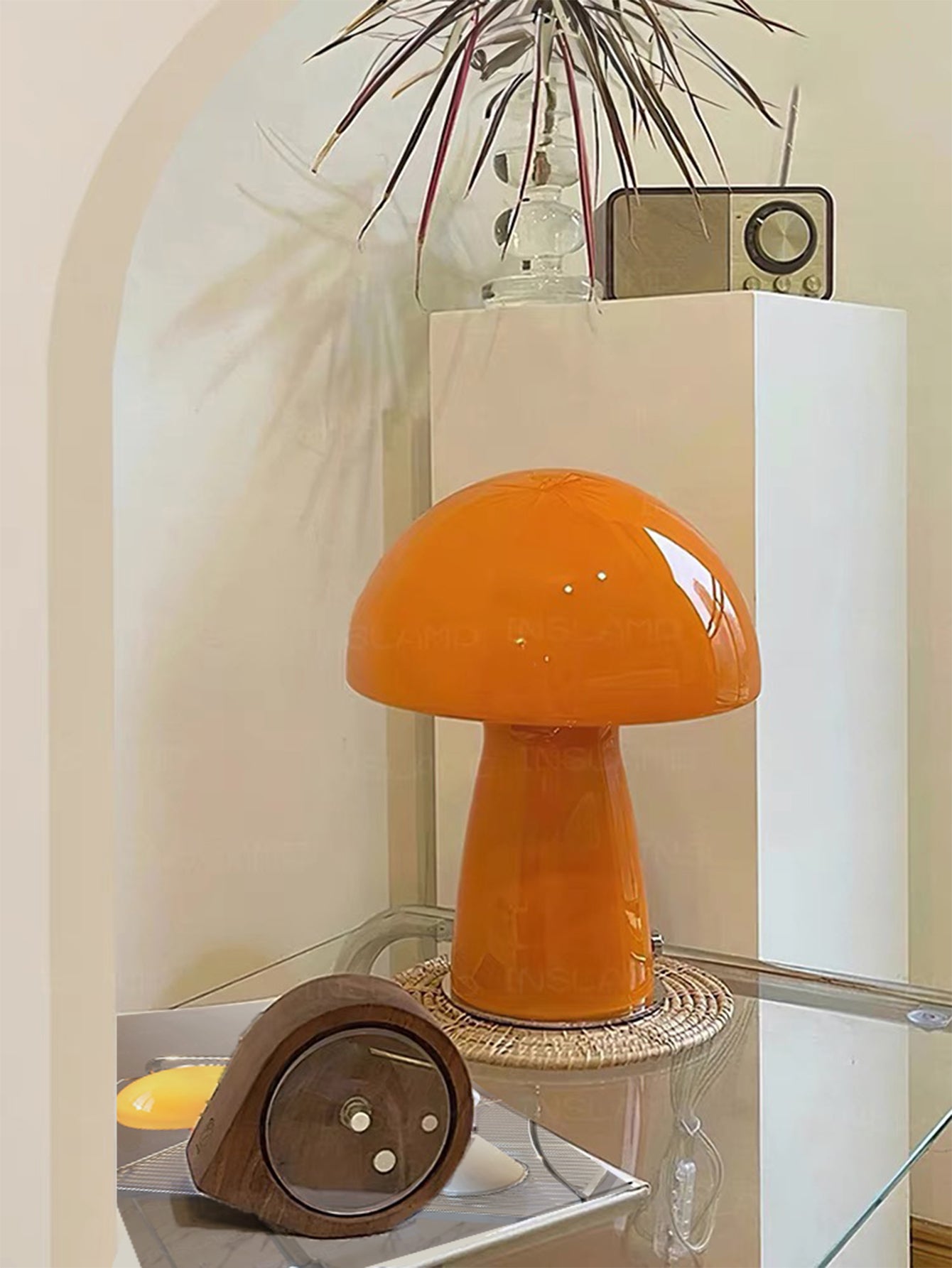 Modern LED Mushroom Light, Tri Colour USB Plug, Corded Ambient Lighting for Bedside, Camping, Dining, Home Decor