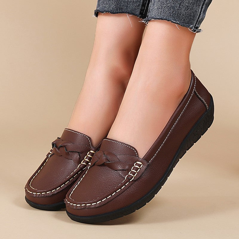 Women Leather Moccasins Shoes, Round Toe Flats, Slip On Black Casual Shoes