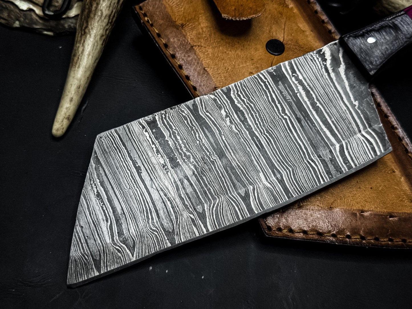 Handmade Damascus Knife With Sheath  Perfect Gift For Chefs Hunters  Collectors  Pakka Wood Handle 3