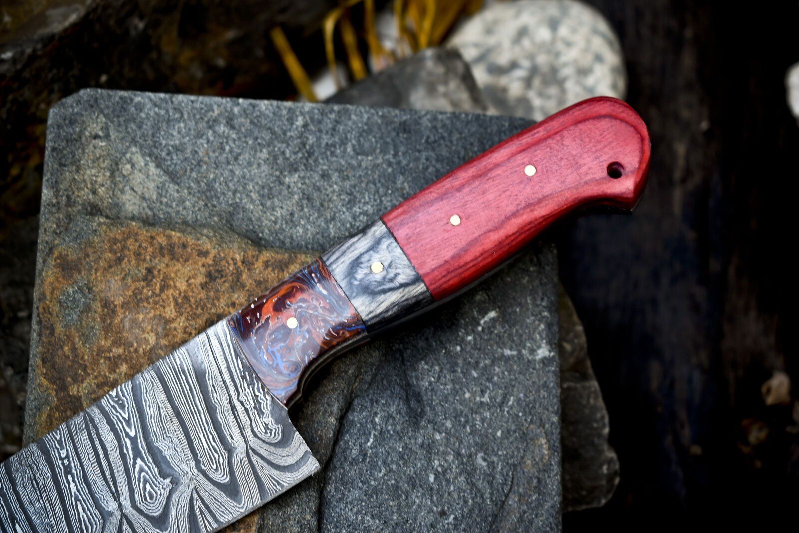 Custom Handmade Twist Damascus Steel Chef Knife With Walnut Wood Handle  Outdoor  Kitchen Knife 1