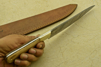 Twist Pattern Damascus Blade Chef Knife With Wooden Handle 1