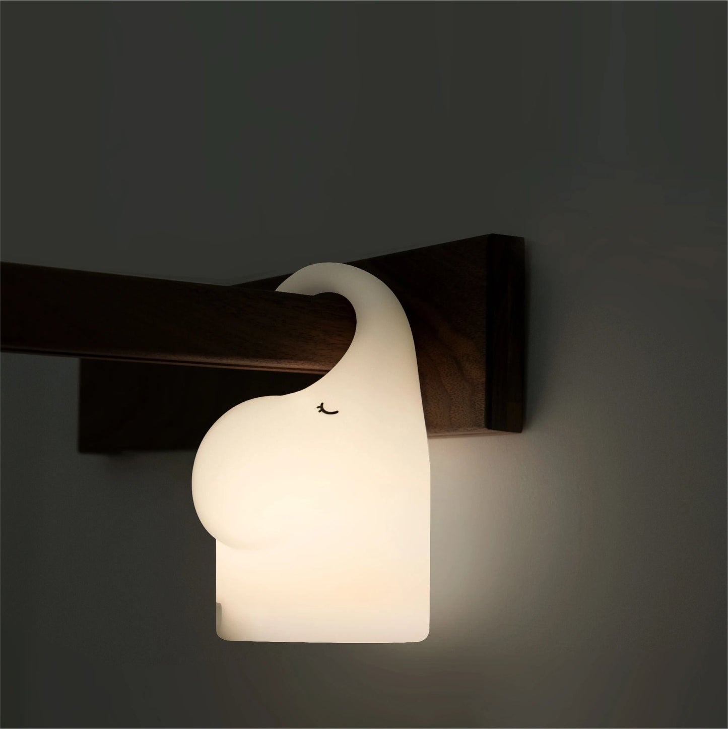 LED Motion Sensor Night Light Hanging Silicone Elephant Night Light with Motion Sensor