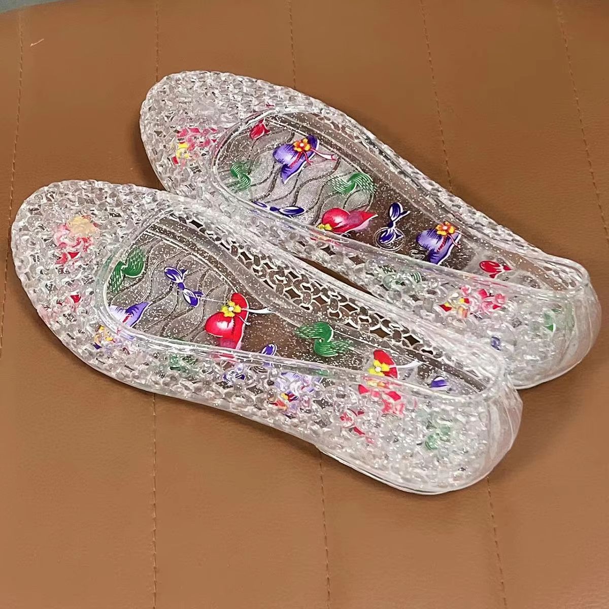 CrystalWave Womens Sequin Jelly Sandals  Lightweight Flat Beach Shoes For Everyday Comfort 6