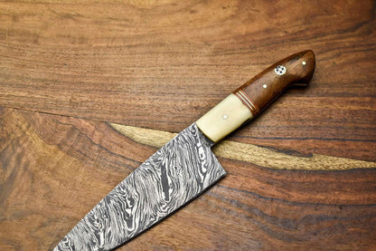 Handcrafted Damascus Steel Chef Knife  Razor Sharp Fillet Knife For Kitchen Or Camping 1