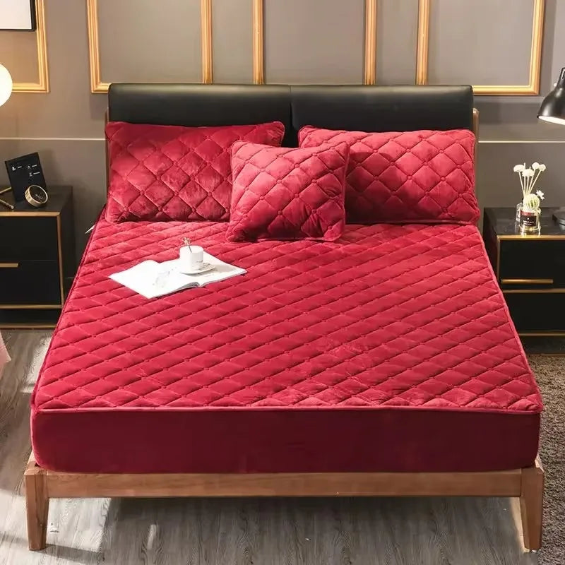 Plush Thicken Quilted Mattress Cover, Warm Soft Crystal Velvet, King Queen Quilted Bed Fitted Sheet