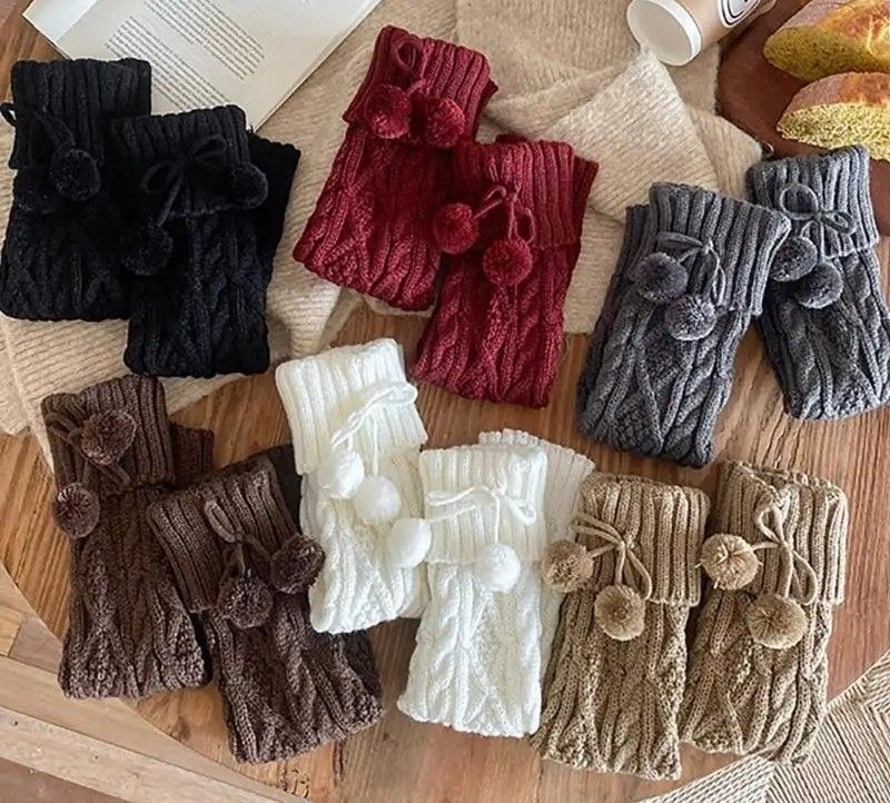 Soft Knit Leg Warmers For Women And Teens 1