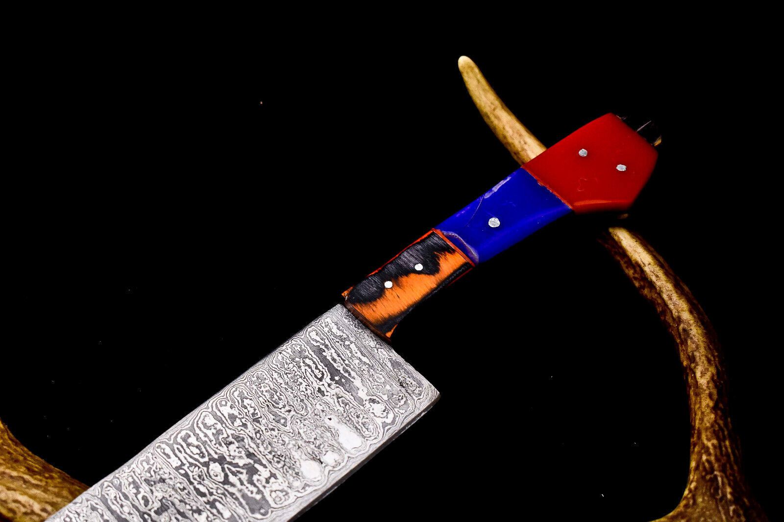 Custom 12 Twist Damascus Kitchen Knife  Hand Forged Full Tang Blade For Chef Lovers 1