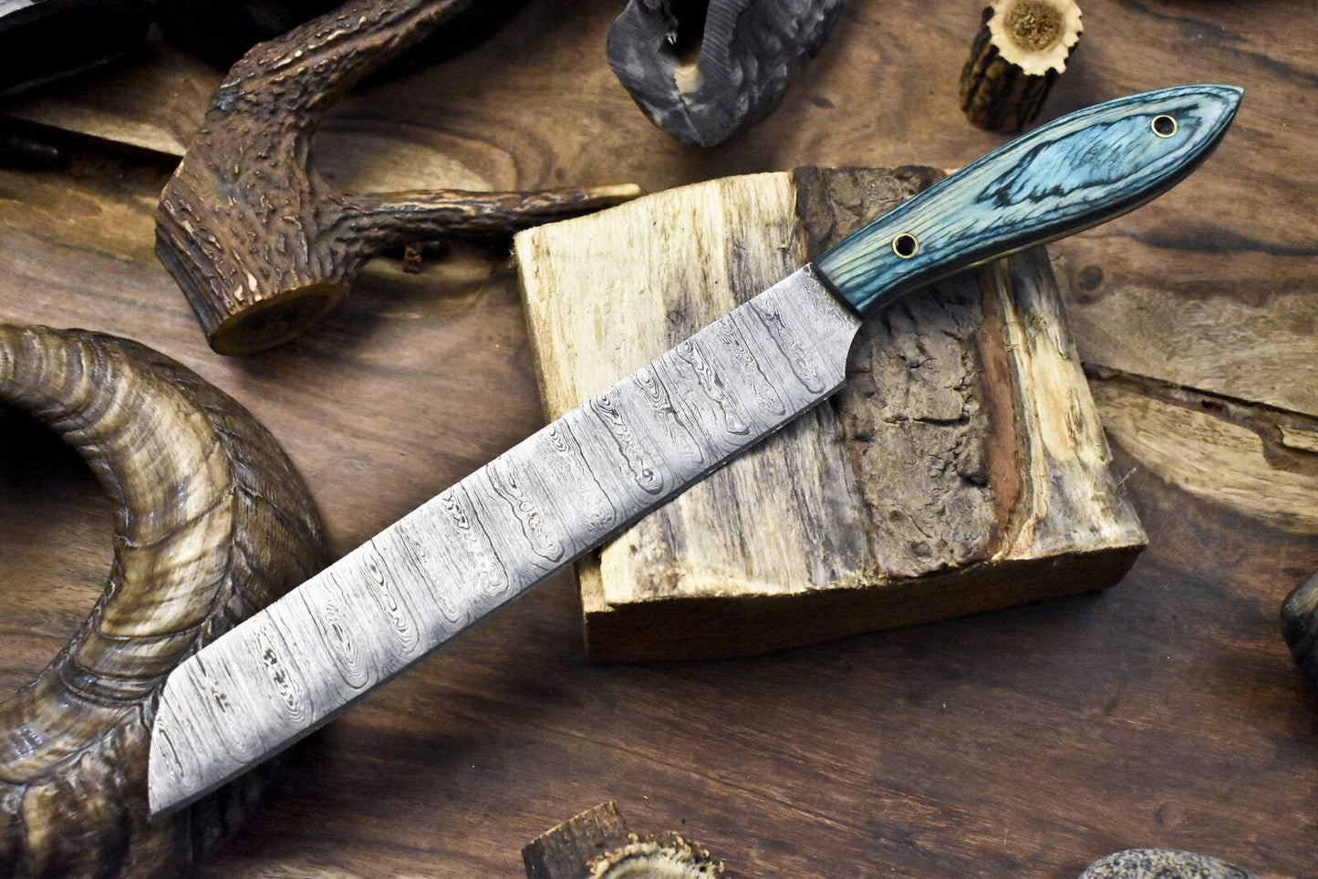 Damascus Steel Kitchen Knife – Hand Forged Twist Pattern, Perfect Gift for Chefs