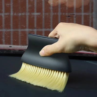 Soft Car Dust Brush Interior Cleaning Tool Car Air Vent Brush Car Wash And Gap Dust Sweeping Brush  2