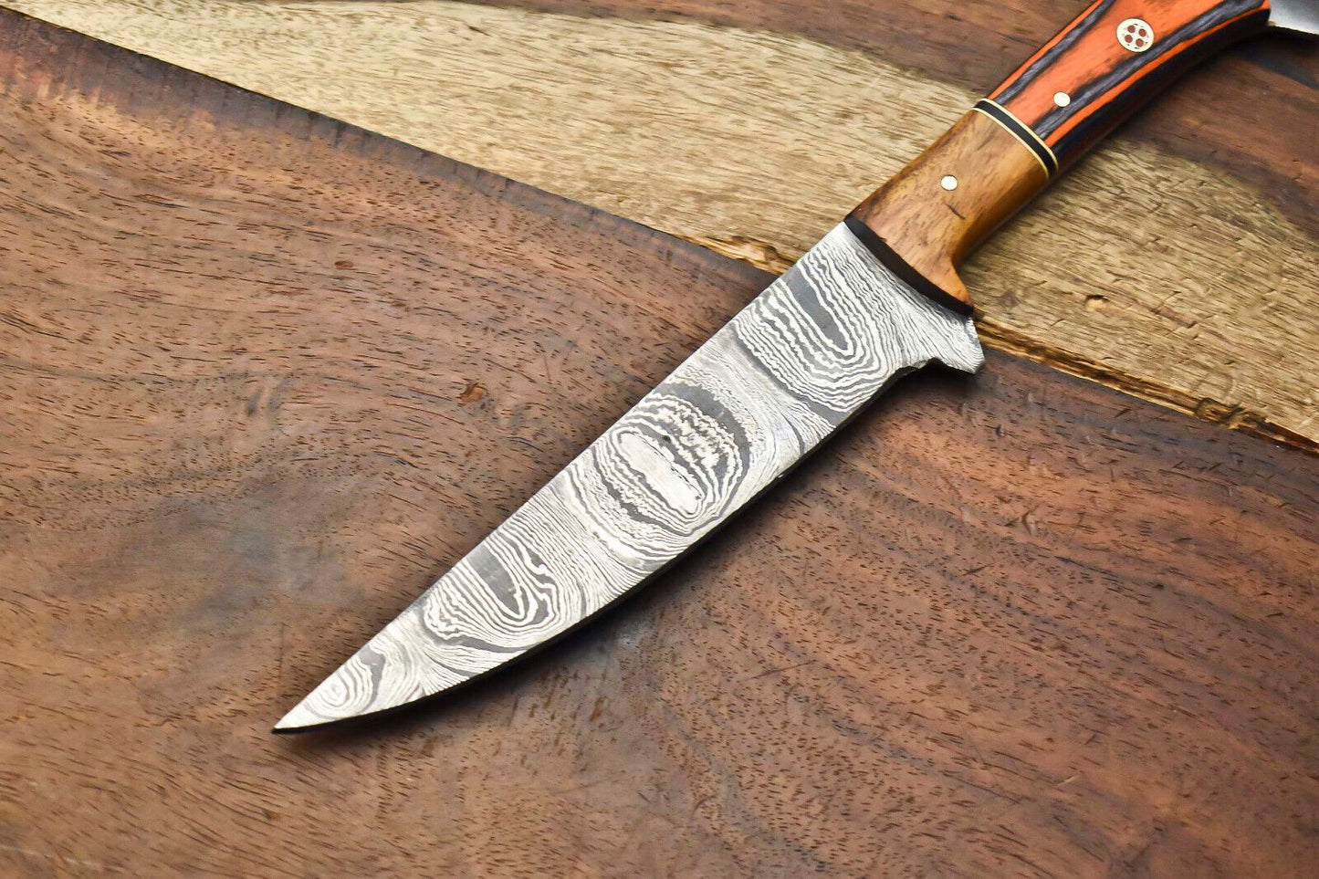 Superior Quality Handmade Damascus Chef Knife  Sharp  Stylish Kitchen Tool 2