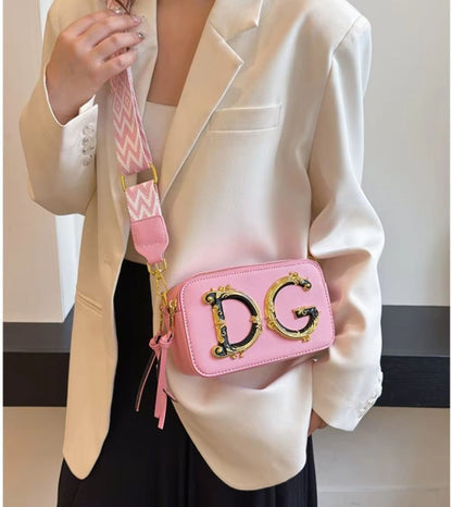 Small Square ChainStrap Crossbody Bag  Womens Party  Versatile Shoulder Bag 1