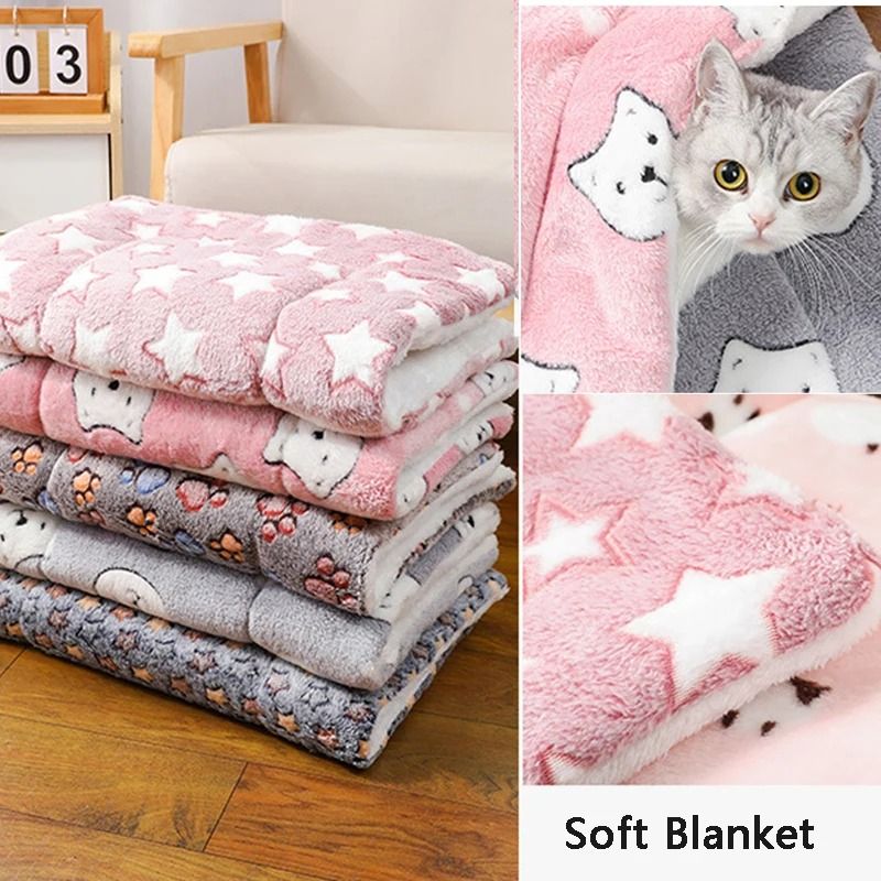 Soft Flannel Pet Sleeping Mat For Dogs And Cats 4