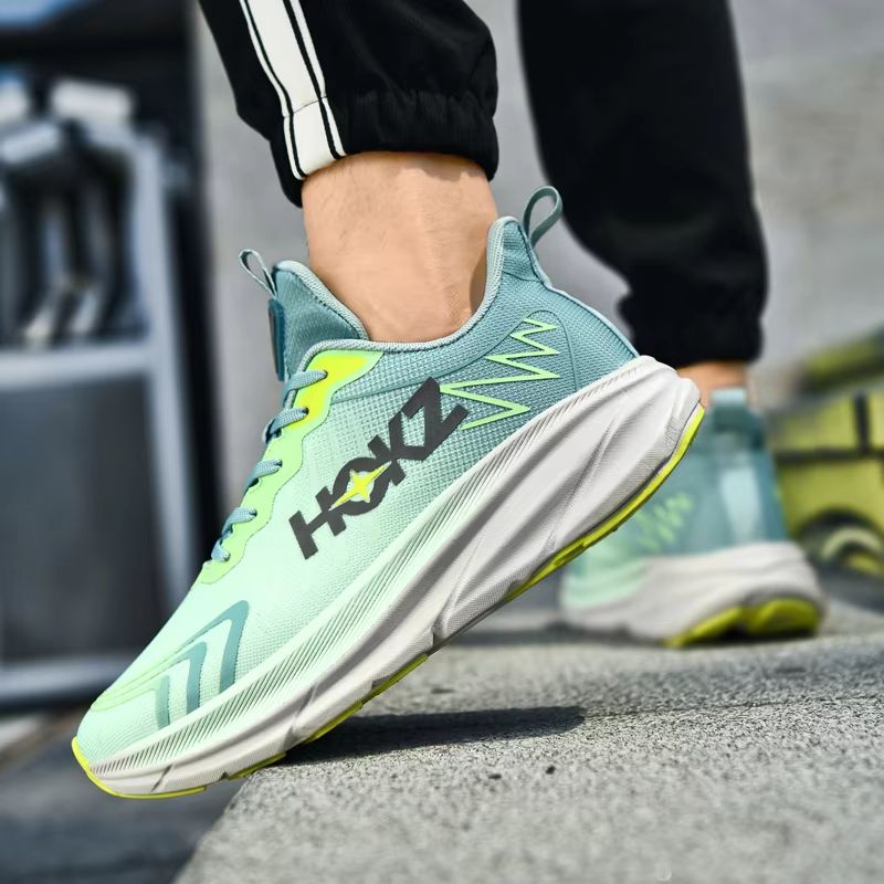 Lightweight Carbon Plate Air Cushion Running Shoes For Men  Women Soft Chunky Sneakers For Outdoor  3