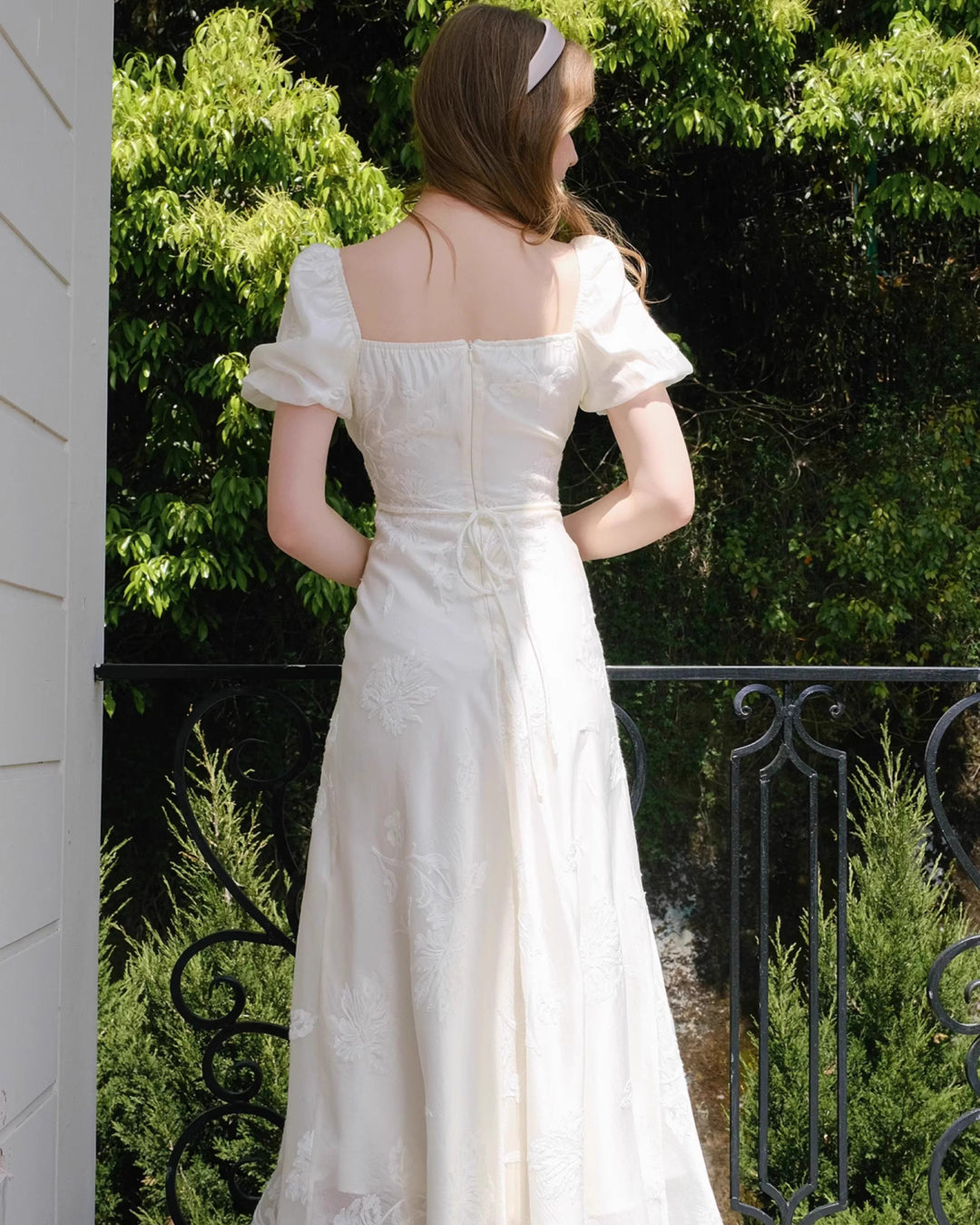 Mira Floral Jacquard Tiered Midi Dress Ivory